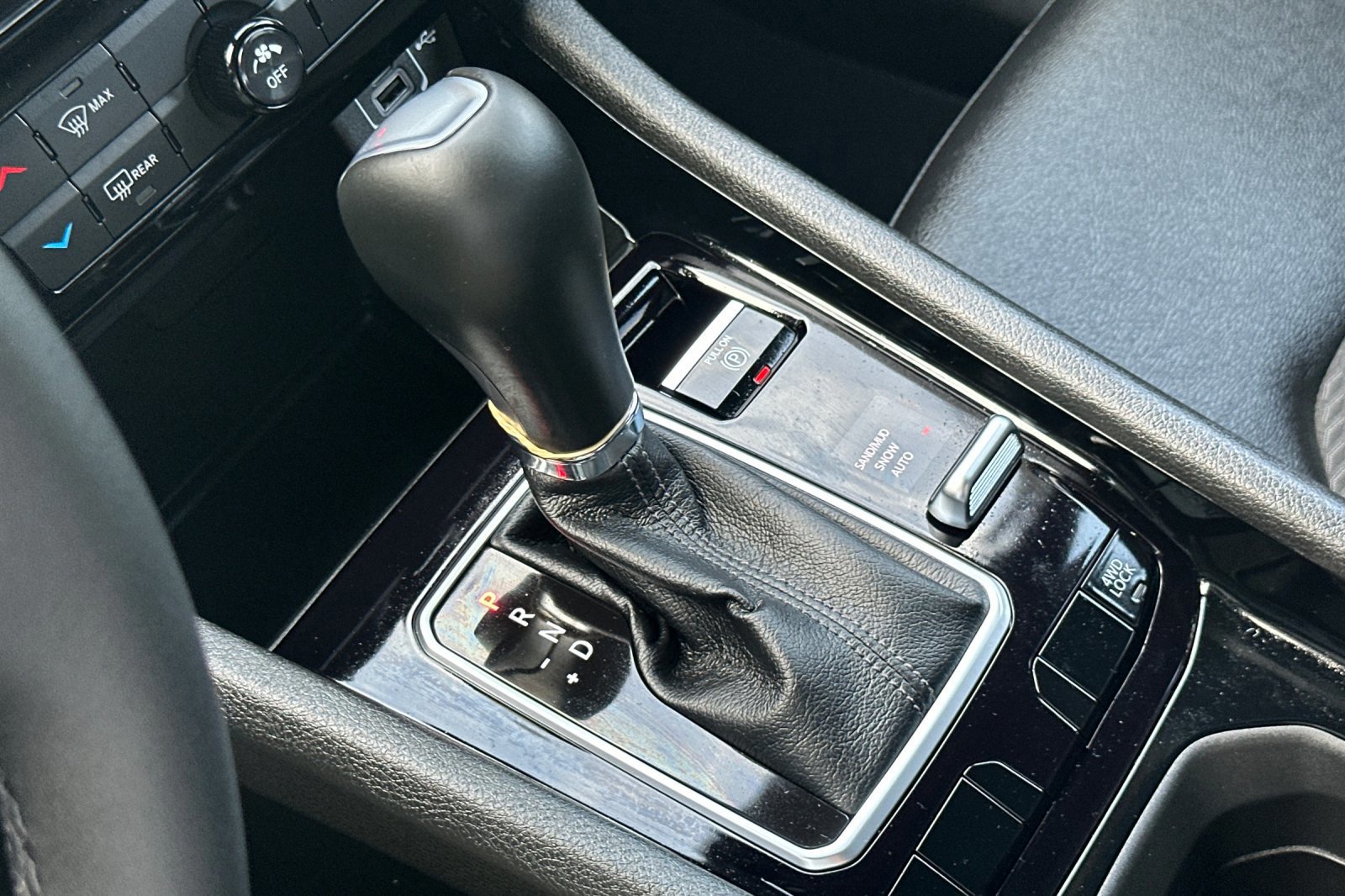 New 2025 Jeep Compass Latitude w/ Altitude Special Edition image 21