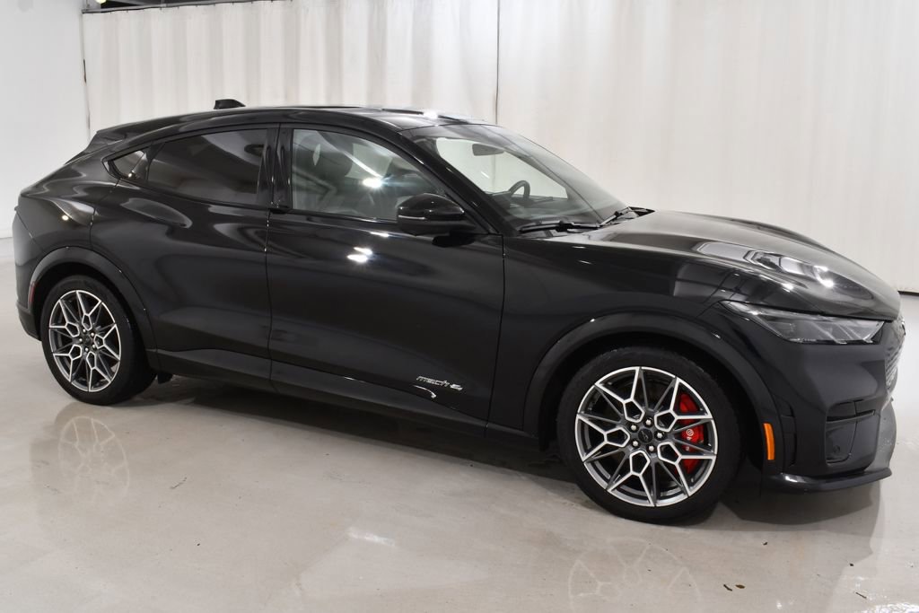 Used 2025 Ford Mustang Mach-E GT image 5