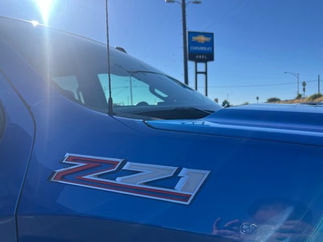 Used 2025 Chevrolet Silverado 1500 RST AWD/4WD image 4