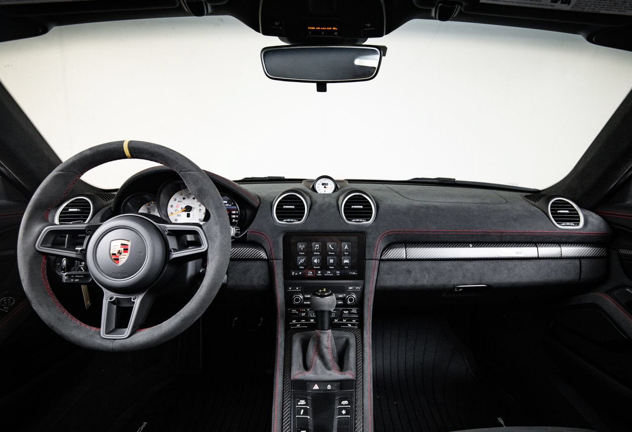 Certified 2024 Porsche 718 Boxster Spyder RS RWD image 23