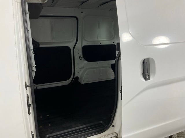 Used 2015 Nissan NV200 SV w/ Technology Package FWD image 23