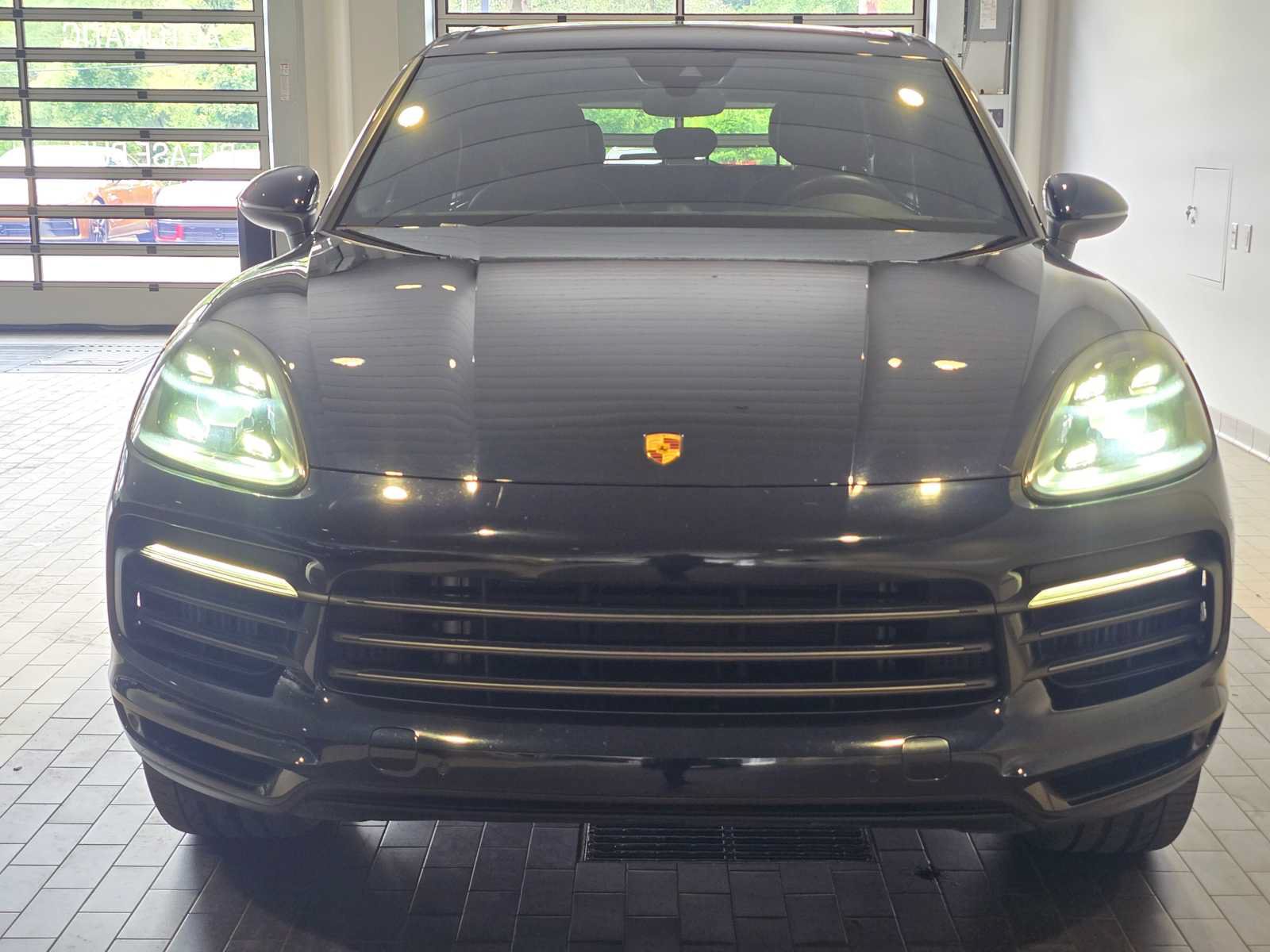 Used 2022 Porsche Cayenne Platinum Edition AWD/4WD image 10