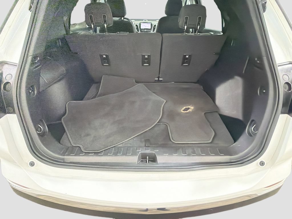 Used 2019 Chevrolet Equinox LT w/ Sun & Navigation Package AWD/4WD image 30