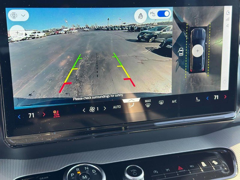 Used 2025 Ford Expedition Max Active image 24