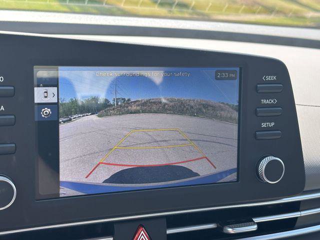 New 2025 Hyundai Elantra SEL image 28