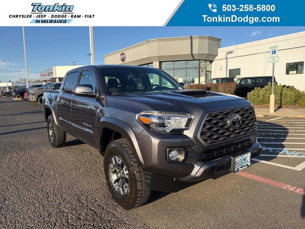 Used 2020 Toyota Tacoma TRD Sport image 1
