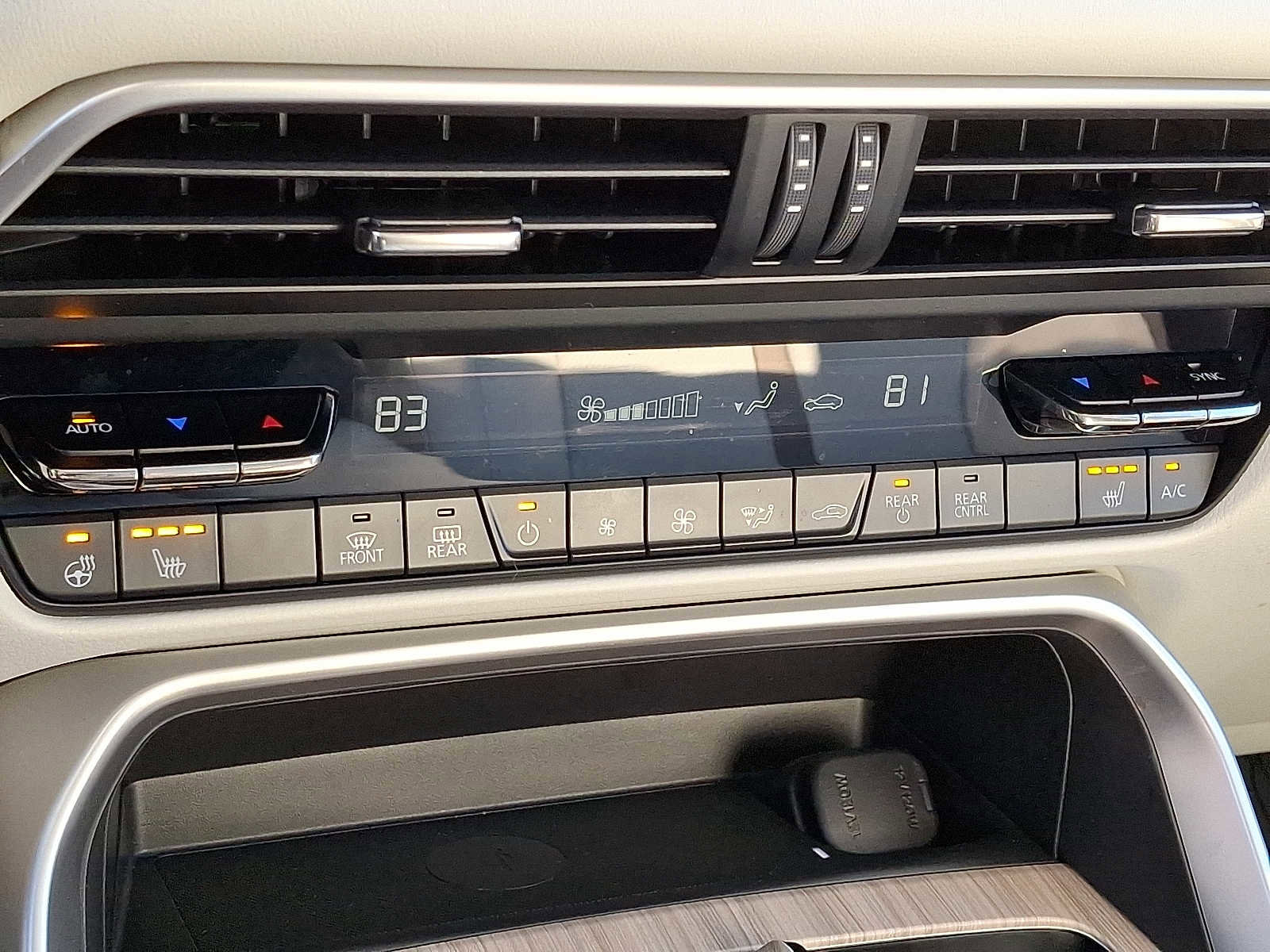 Certified 2024 MAZDA CX-90 3.3 Turbo S w/ Premium Package image 18