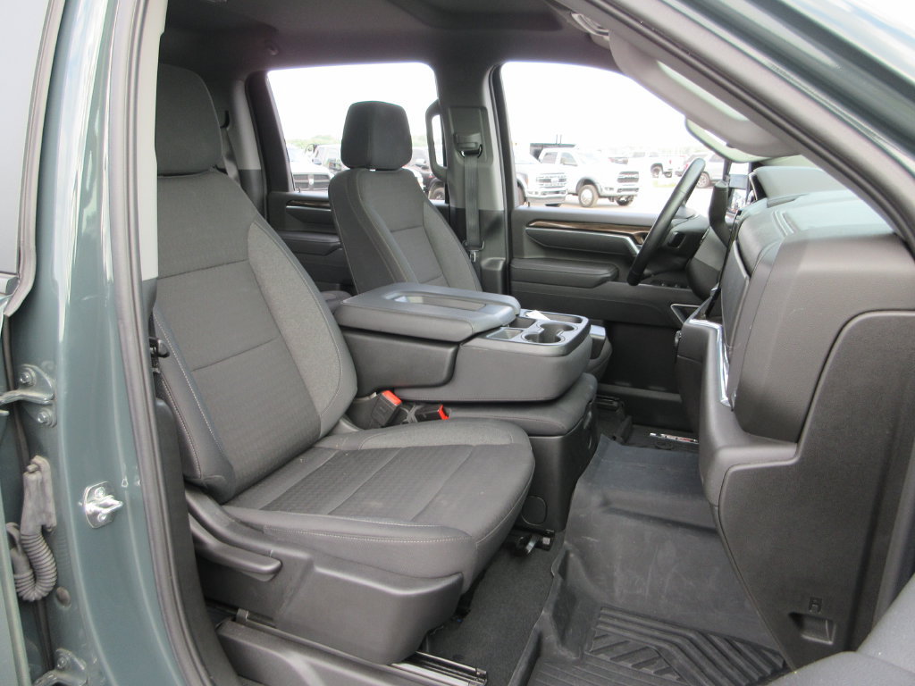 Certified 2025 Chevrolet Silverado 2500 LT AWD/4WD image 23