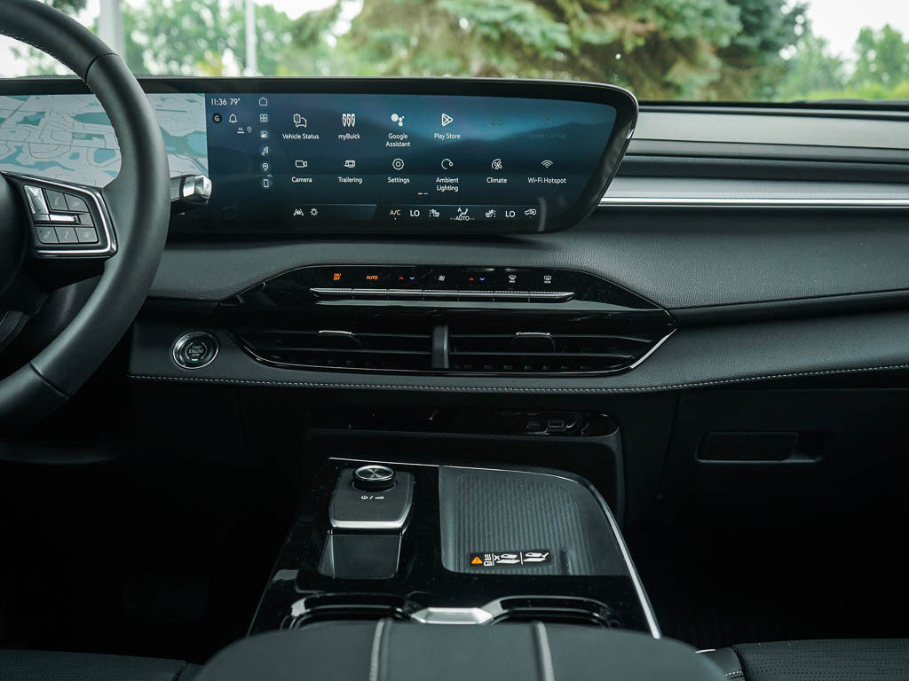 New 2026 Buick Enclave Sport Touring w/ Power Package AWD/4WD image 18