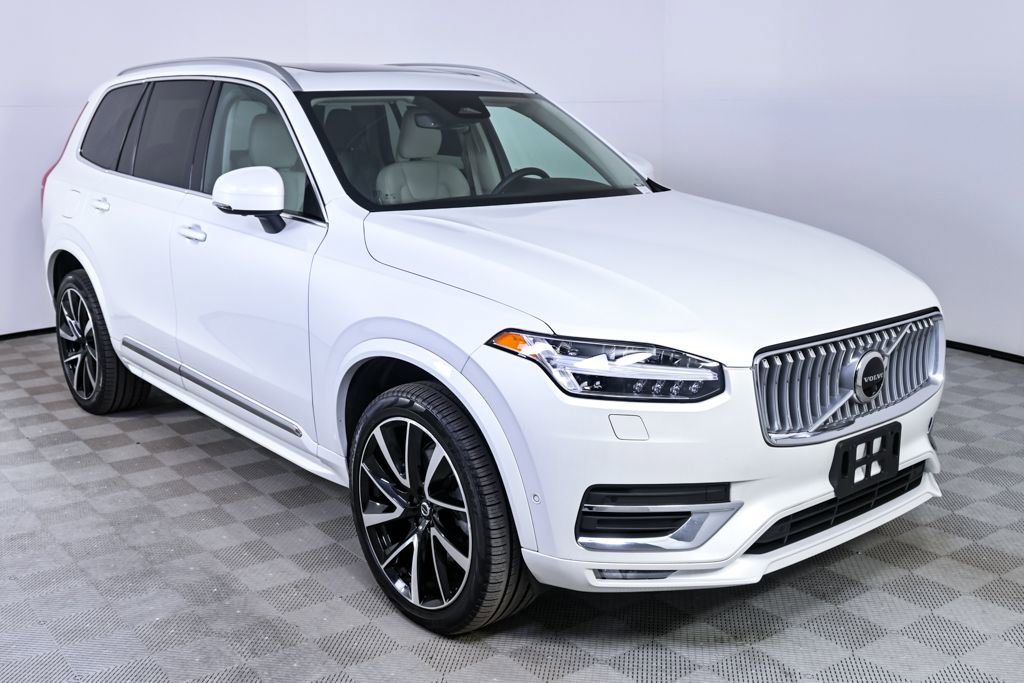 Certified 2024 Volvo XC90 B5 Plus w/ Protection Package Premier image 29