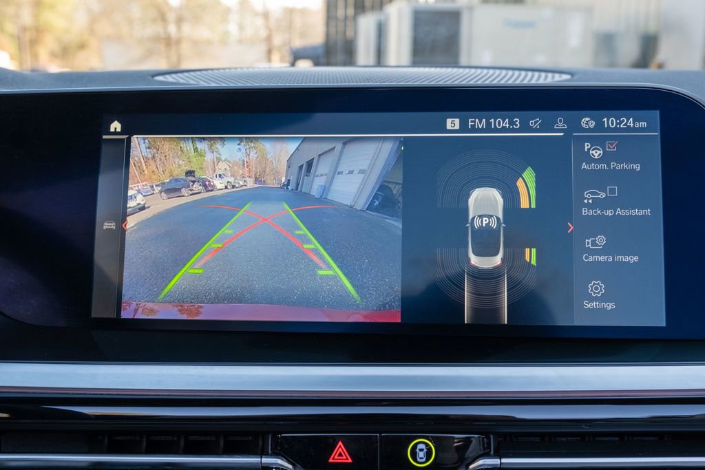 Used 2022 BMW Z4 M40i w/ Premium Package image 18