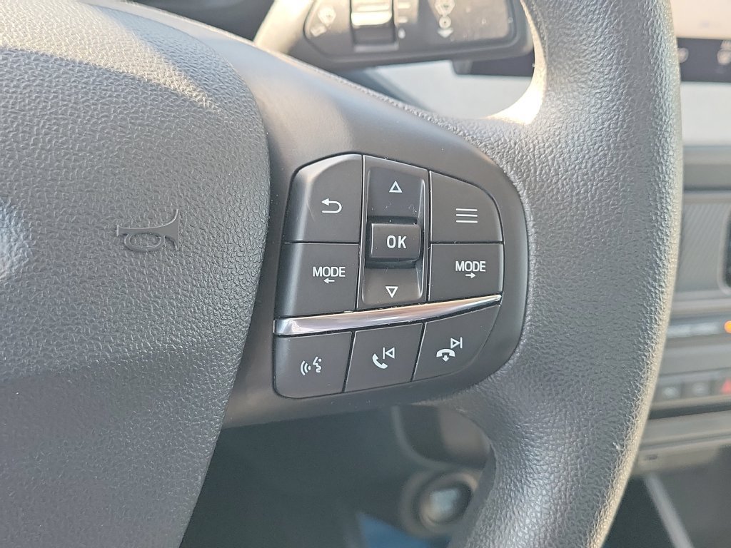 Used 2025 Ford Maverick XLT FWD image 10