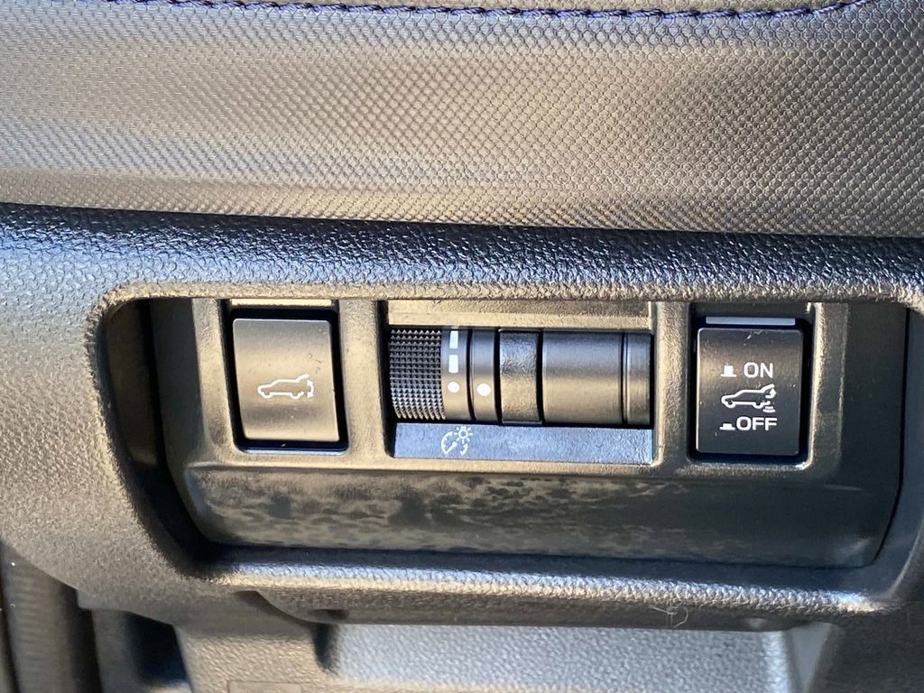 Certified 2025 Subaru Forester Limited AWD/4WD image 23