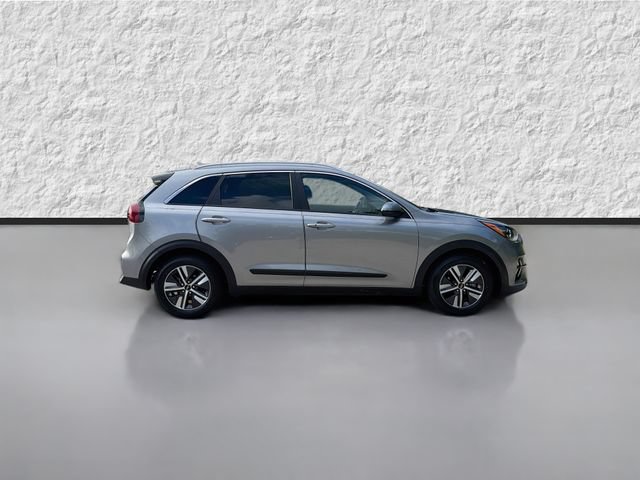 Used 2022 Kia Niro LXS FWD image 2