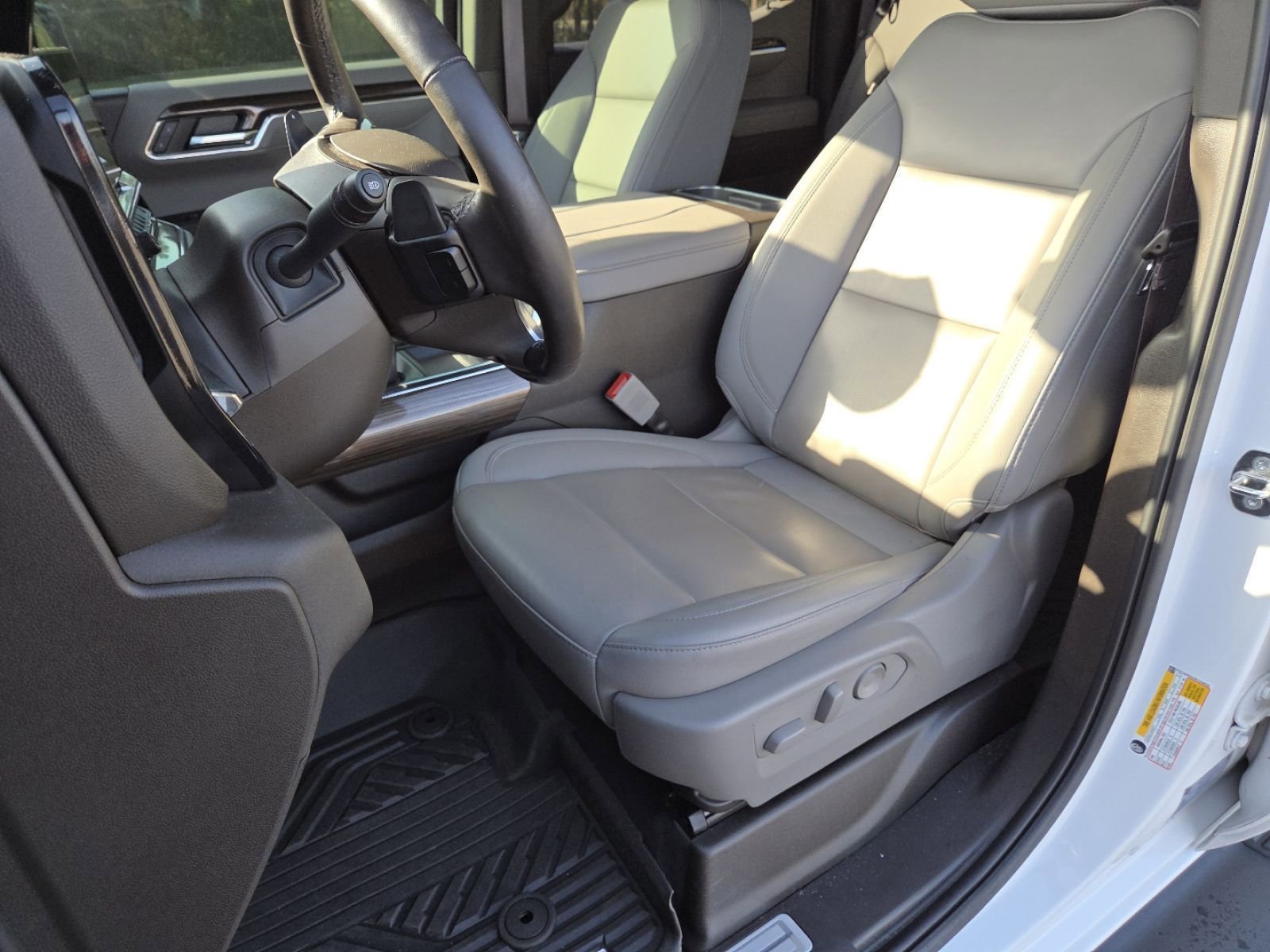 Used 2024 Chevrolet Silverado 1500 RST w/ RST All Star Premium Package image 30