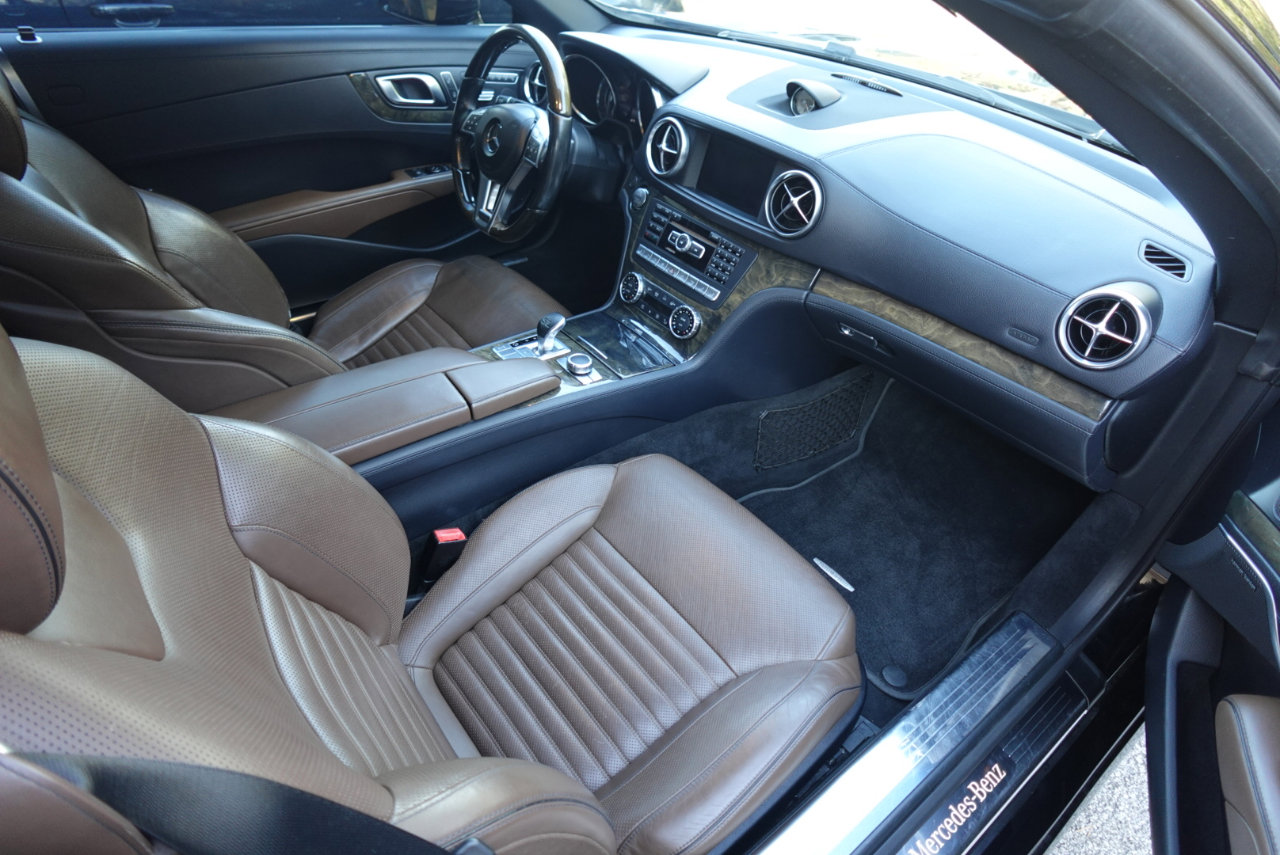 Used 2015 Mercedes-Benz SL 400 image 14