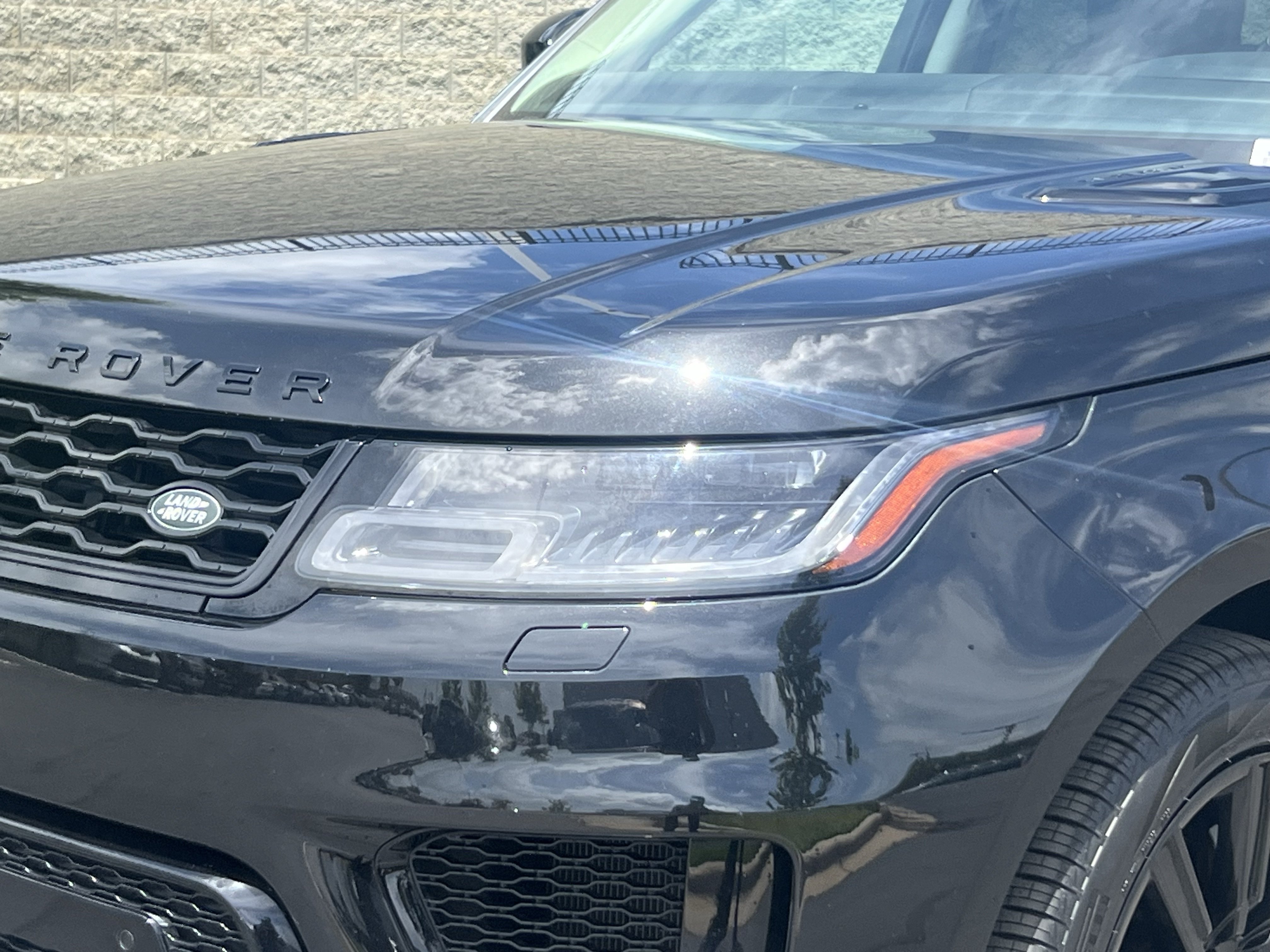 Used 2022 Land Rover Range Rover Sport HSE Silver Edition AWD/4WD image 12