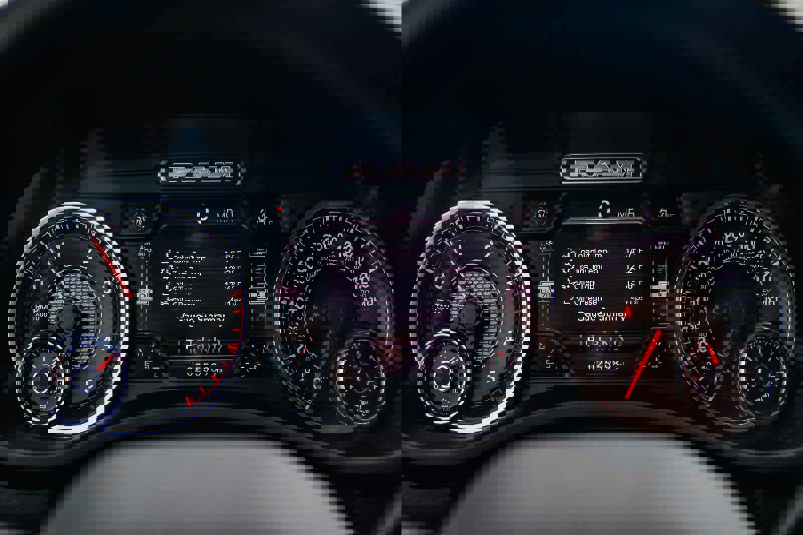 Used 2022 RAM 2500 Laramie AWD/4WD image 23