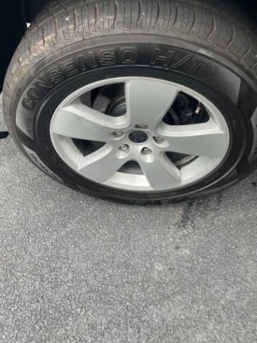 Used 2011 RAM 1500 Express image 22