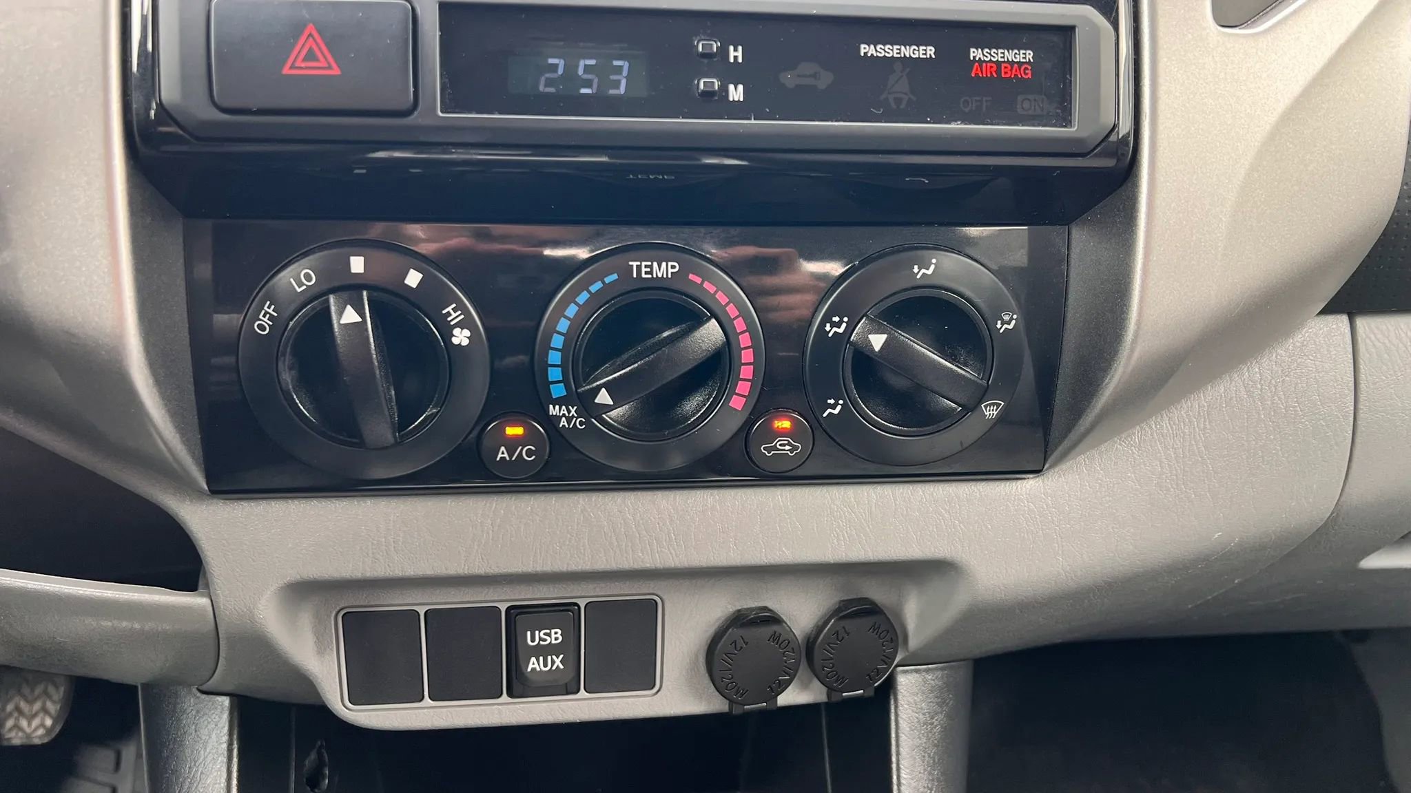 Used 2013 Toyota Tacoma 2WD Double Cab w/ SR5 Pkg image 25