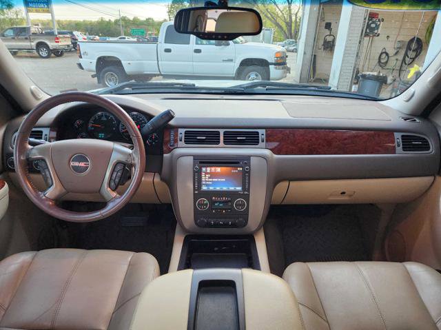 Used 2013 GMC Sierra 1500 SLT w/ SLT White Diamond Edition AWD/4WD image 20