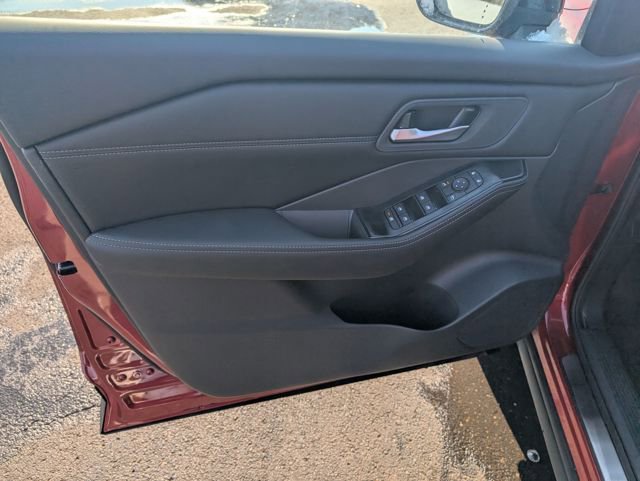 New 2026 Nissan Rogue SV AWD/4WD image 15