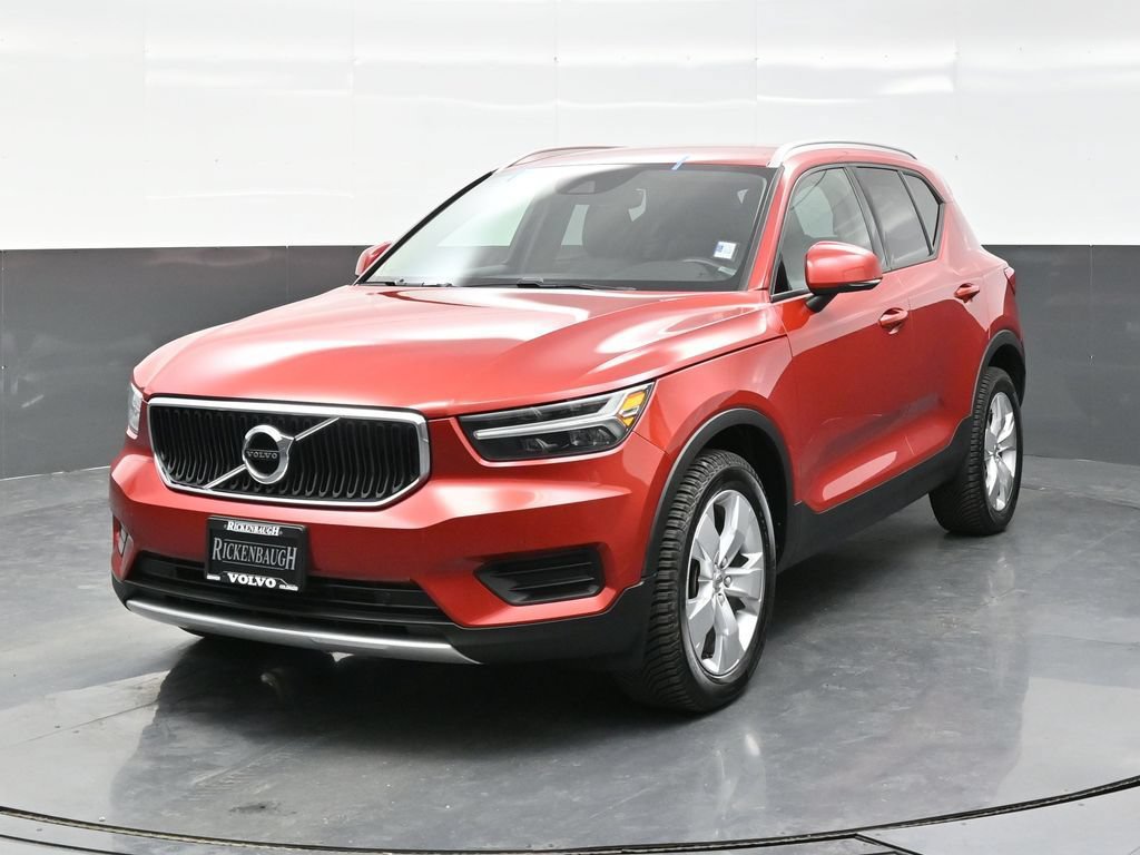 Used 2020 Volvo XC40 T5 Momentum w/ Protection Package Premier AWD/4WD image 2