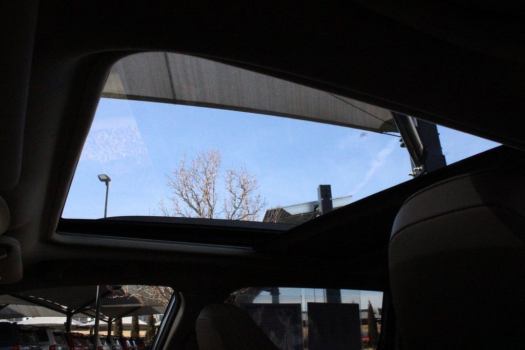 Used 2021 Subaru Forester Limited w/ Popular Package #3 image 6