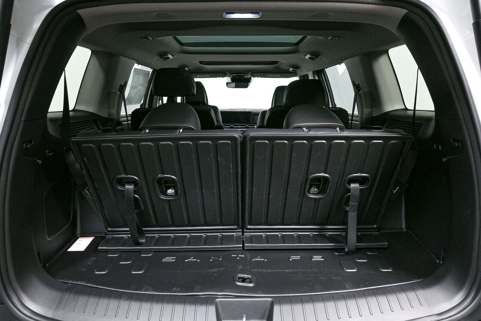 New 2026 Hyundai Santa Fe Limited AWD/4WD image 30