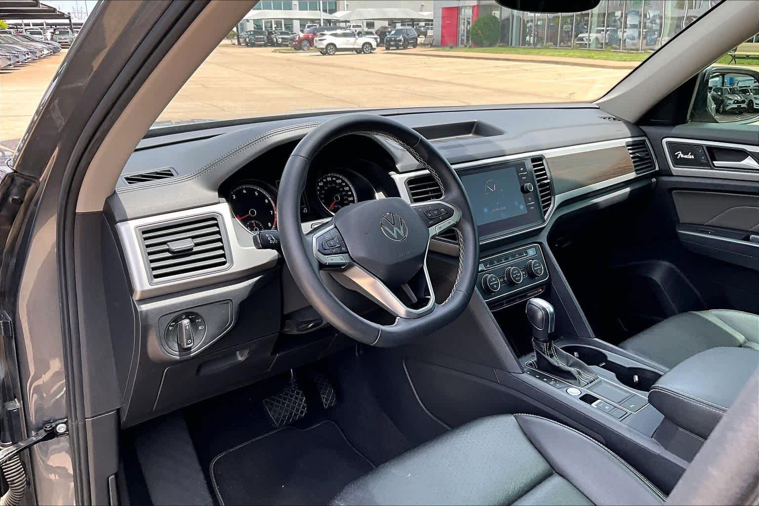 Used 2021 Volkswagen Atlas SE FWD image 17