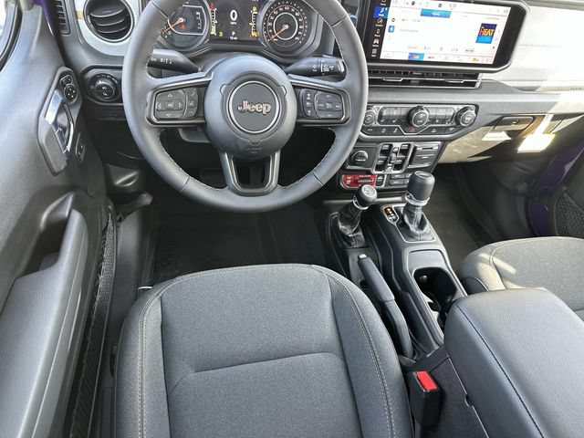 New 2026 Jeep Gladiator Sport AWD/4WD image 26