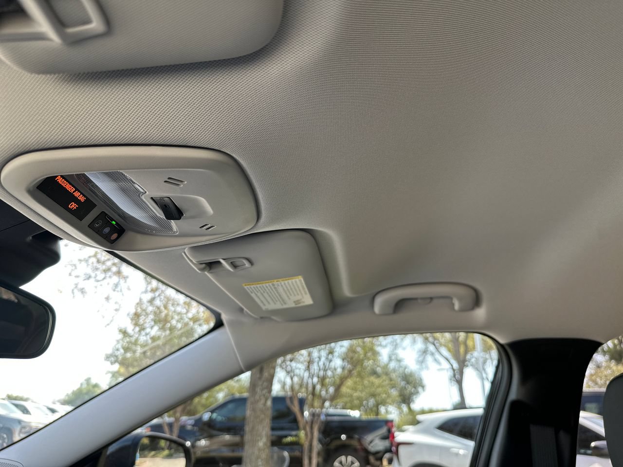 New 2026 Chevrolet Trax RS w/ Sunroof Package FWD image 22