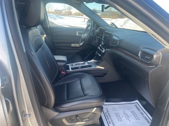 Used 2023 Ford Explorer Limited image 25