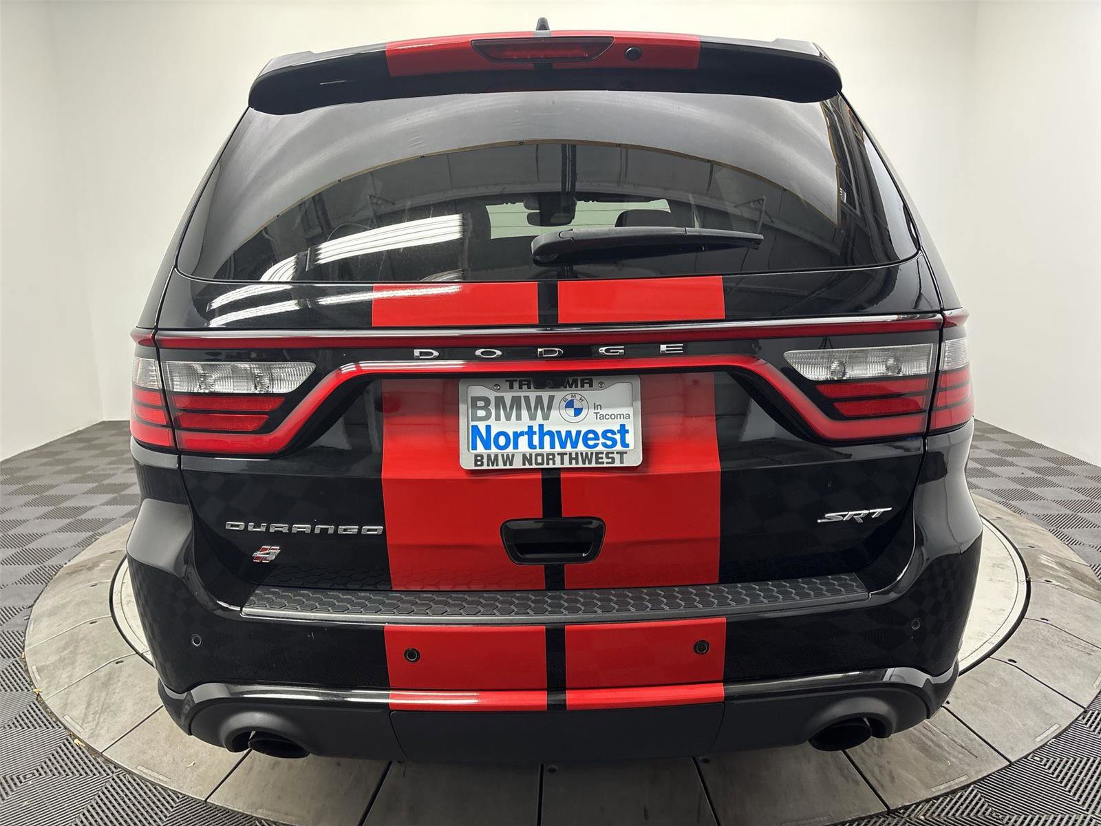 Used 2018 Dodge Durango SRT w/ SRT Interior Appearance Group image 15