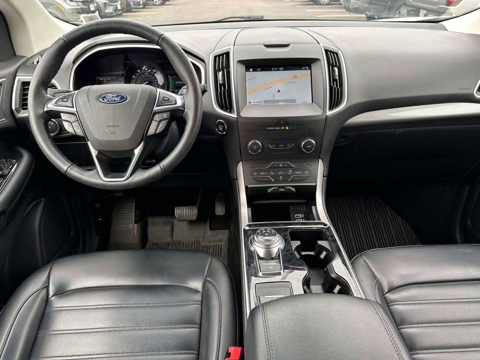 Used 2019 Ford Edge SEL w/ Equipment Group 201A AWD/4WD image 16