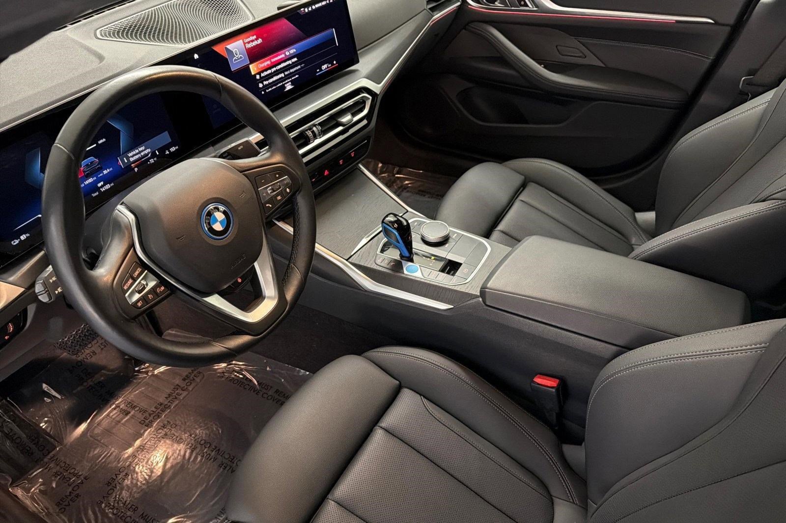 Used 2023 BMW i4 eDrive35 w/ Premium Package image 4