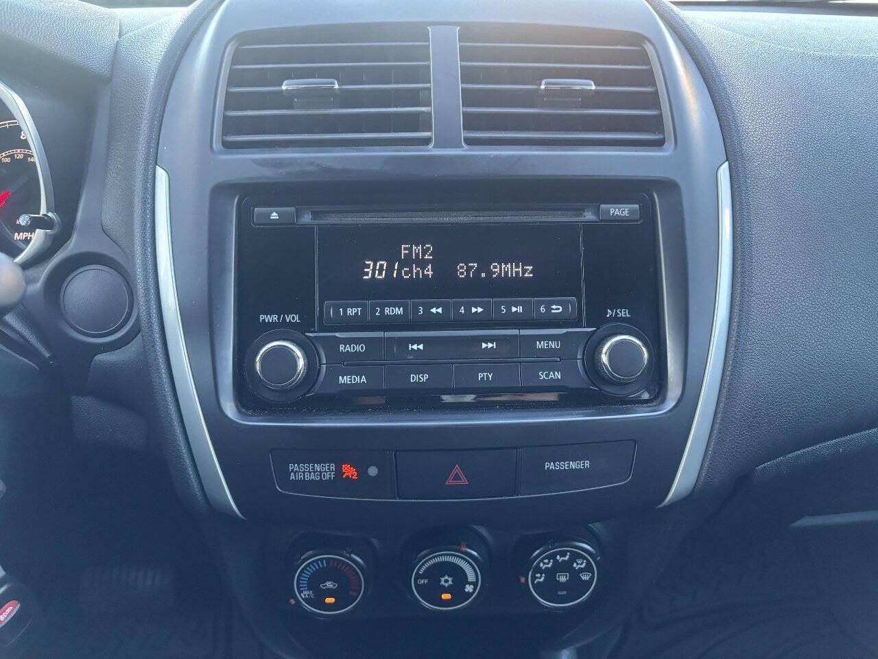 Used 2014 Mitsubishi Outlander Sport ES FWD image 24