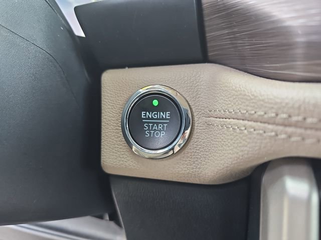 Used 2024 Ford Expedition Max Limited image 32