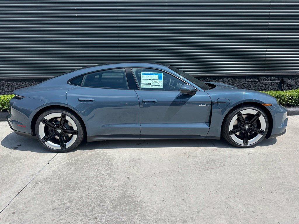 Used 2026 Porsche Taycan RWD image 9