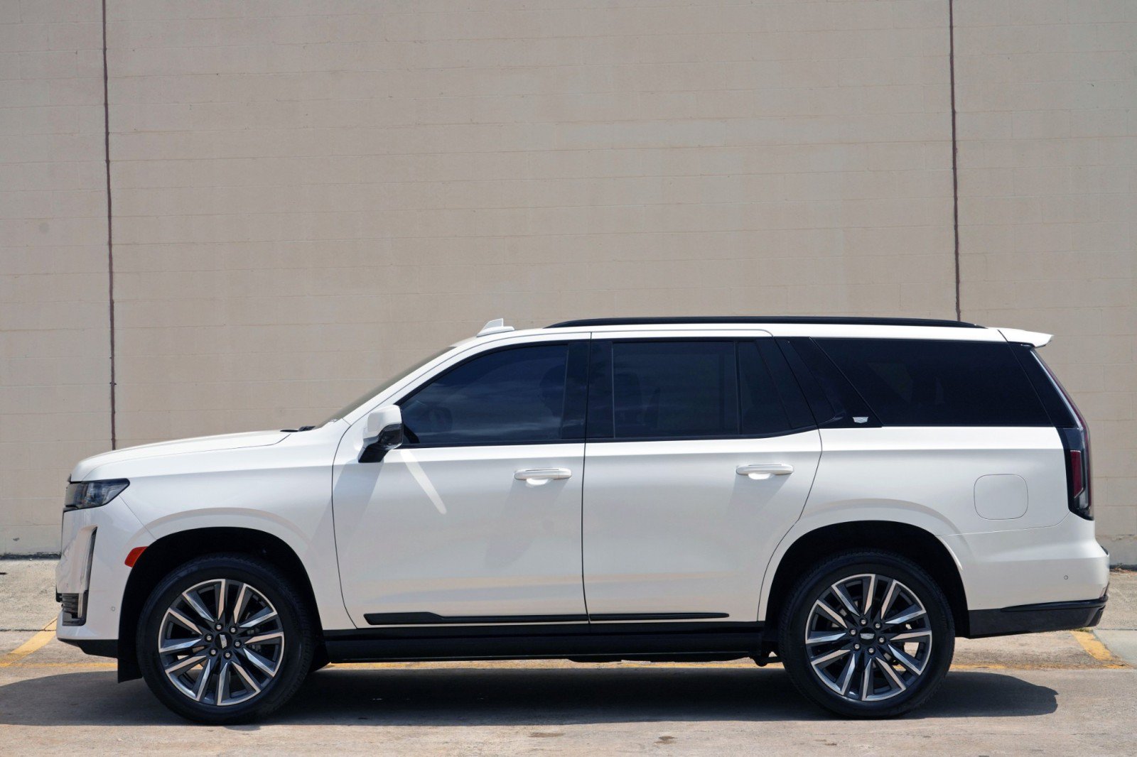 Used 2022 Cadillac Escalade Sport Platinum AWD/4WD image 57