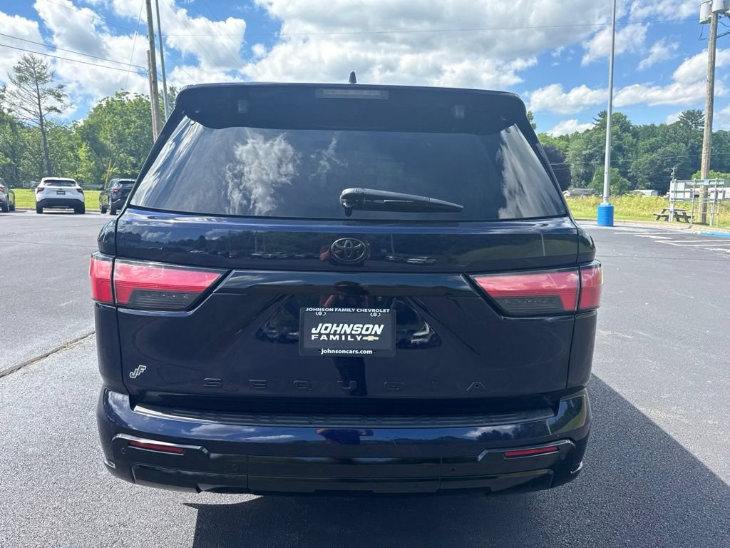 Used 2024 Toyota Sequoia Platinum AWD/4WD image 9