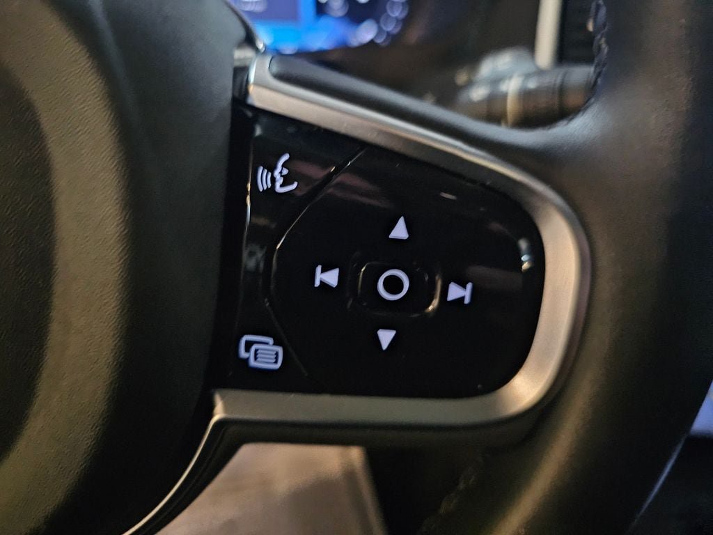 Certified 2024 Volvo XC90 B6 Ultimate AWD/4WD image 20
