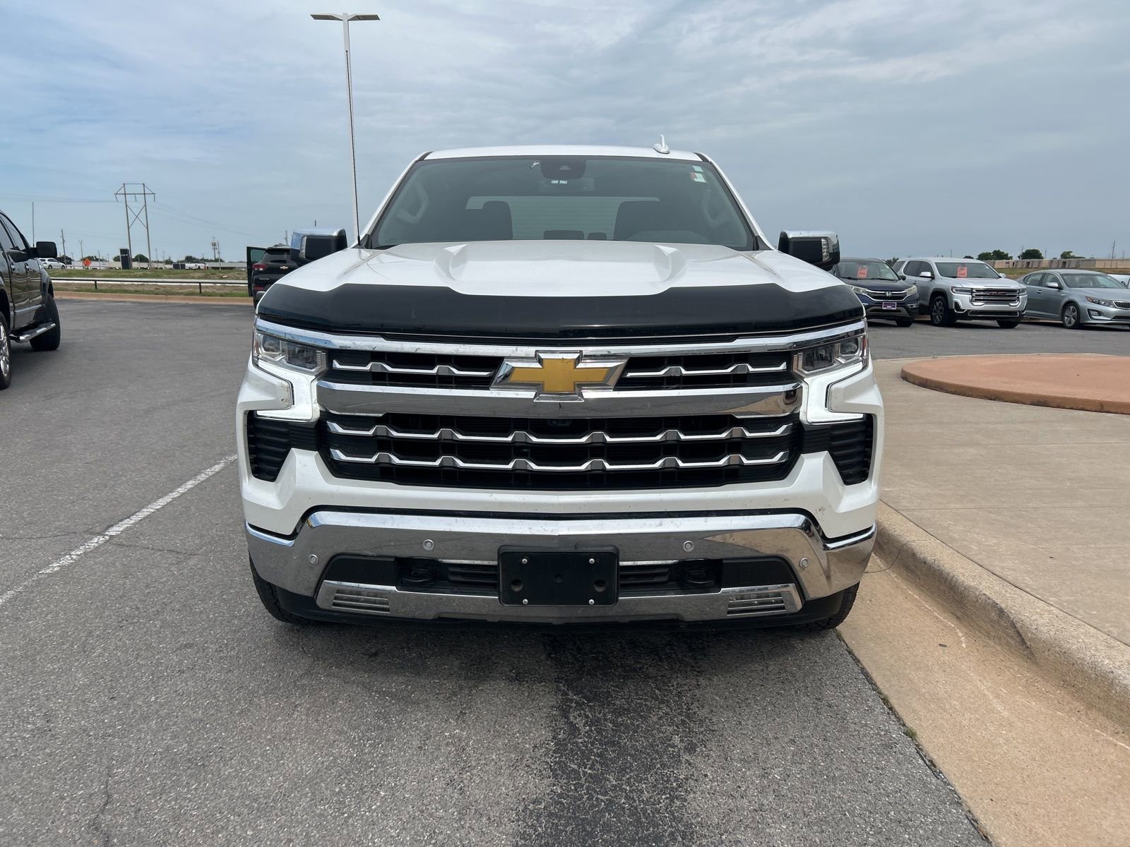 Used 2025 Chevrolet Silverado 1500 LTZ w/ Z71 Off-Road Package AWD/4WD video 2
