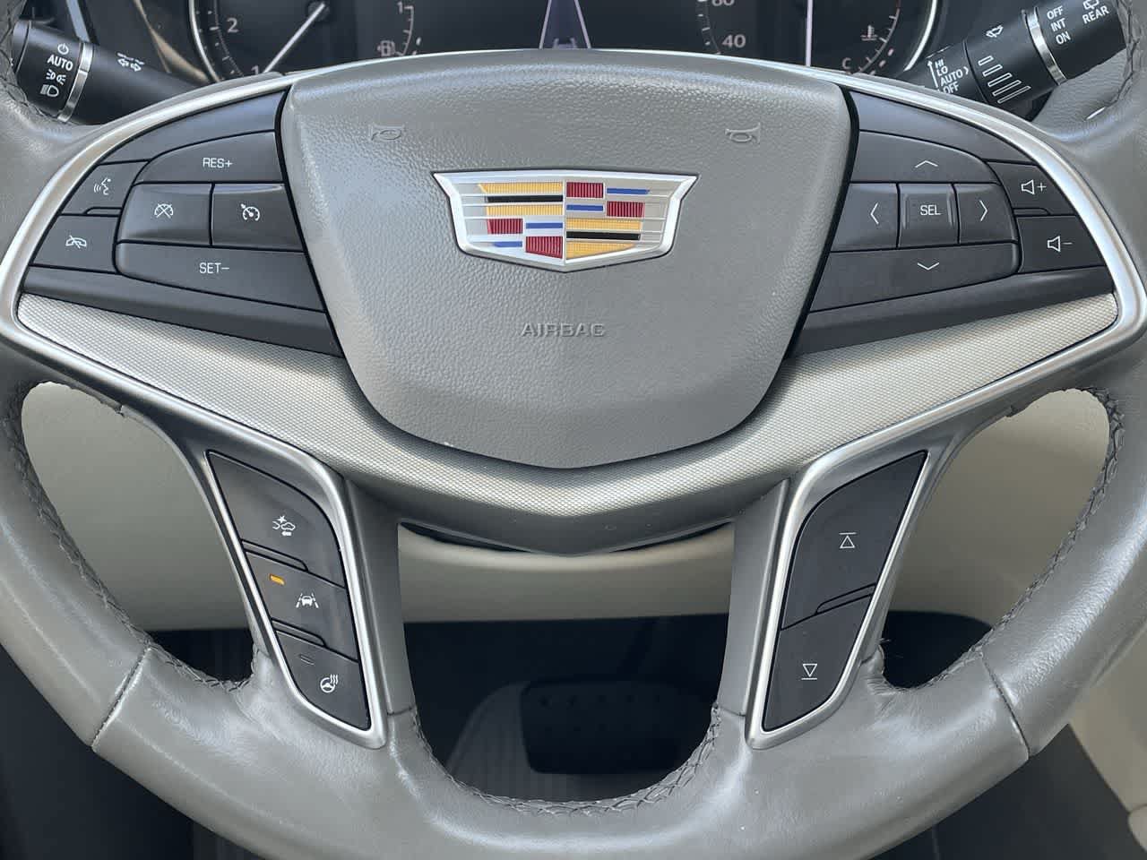 Certified 2024 Cadillac XT5 Premium Luxury AWD/4WD image 10