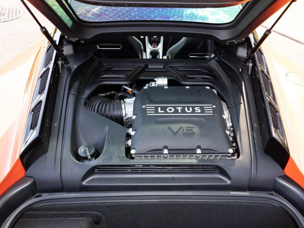 Used 2025 Lotus Emira RWD image 42
