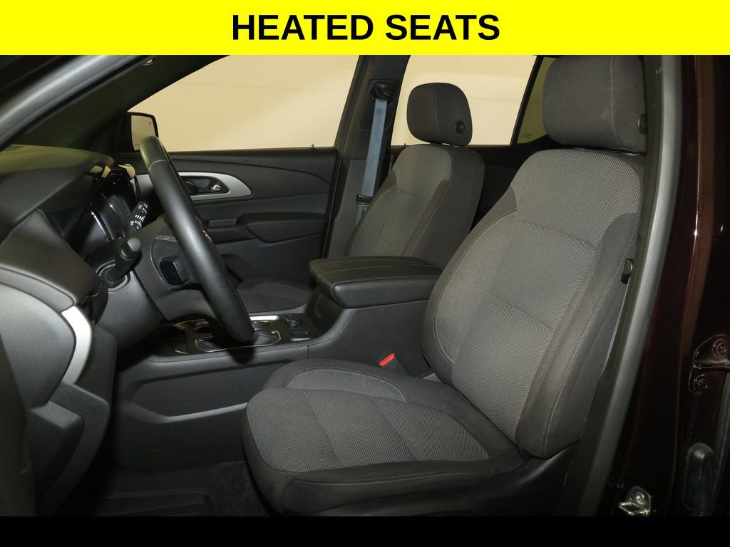 Used 2023 Chevrolet Traverse LT w/ LPO, Floor Liner Package image 3