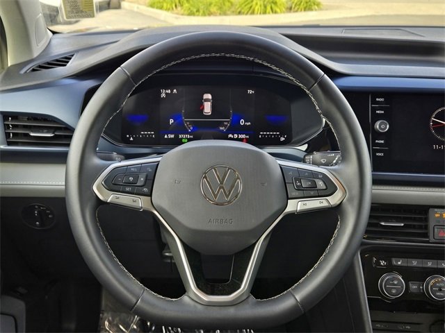 Used 2024 Volkswagen Taos SE image 23