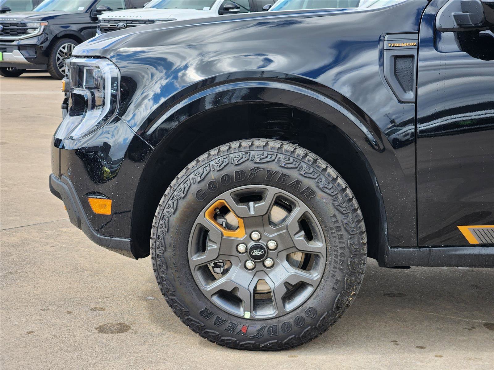 New 2026 Ford Maverick Tremor image 6