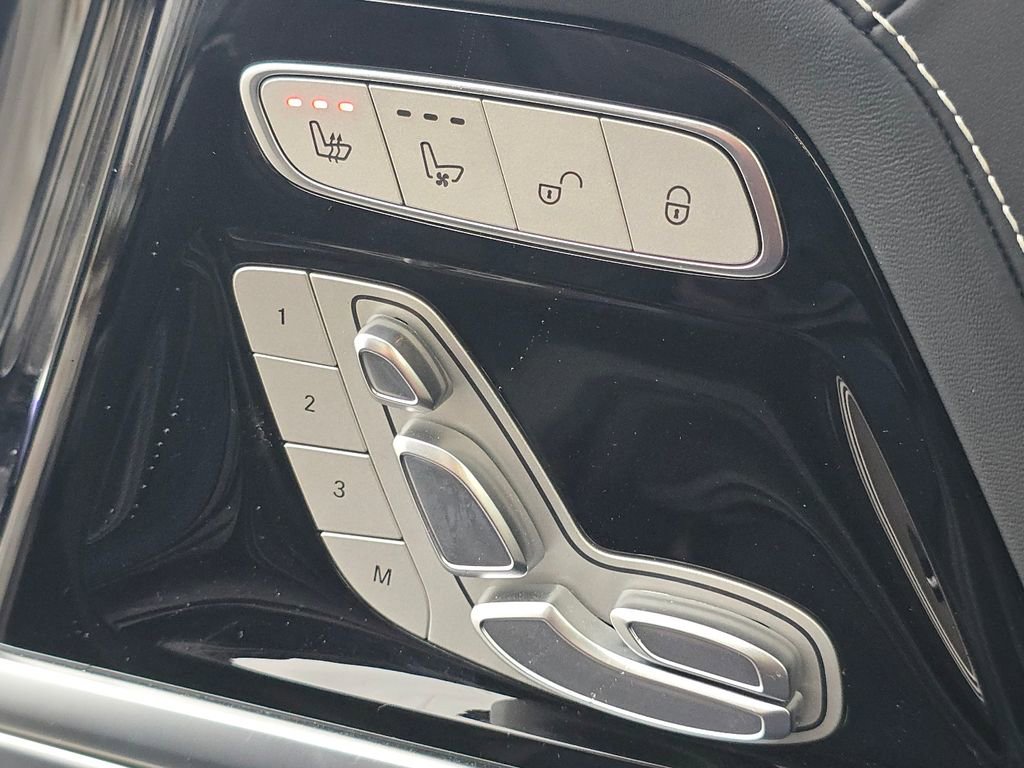 Used 2025 Mercedes-Benz G 63 AMG 4MATIC image 6
