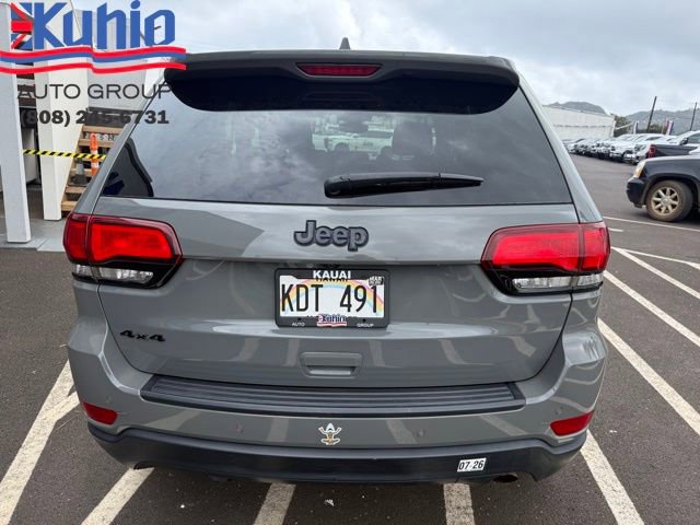 Used 2019 Jeep Grand Cherokee Laredo image 4